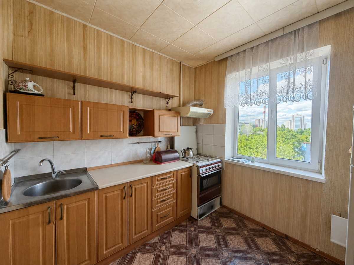 Продажа 3-комнатной квартиры 70 м², Здолбуновская ул., 7А