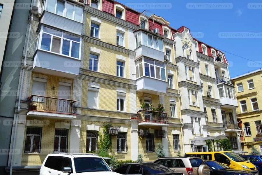 Продажа 4-комнатной квартиры 126 м², Межигорская ул., 3Б
