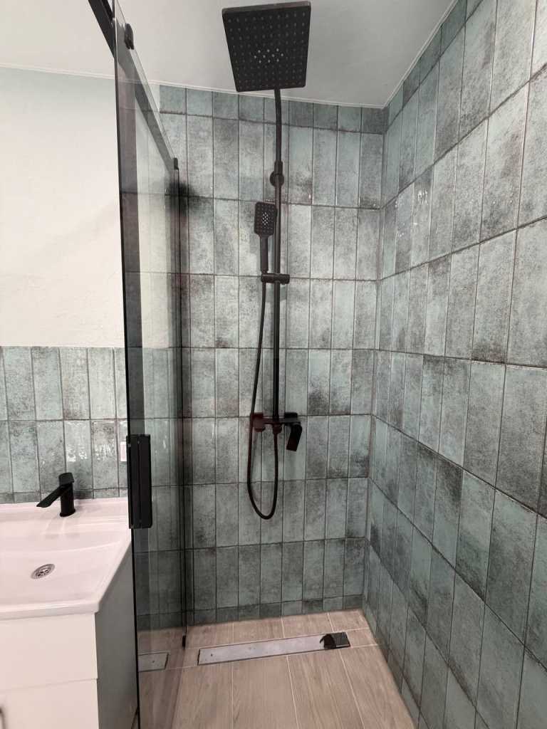 Продажа 1-комнатной квартиры 46 м², Владимира Ложешникова ул., Великого, 41/1