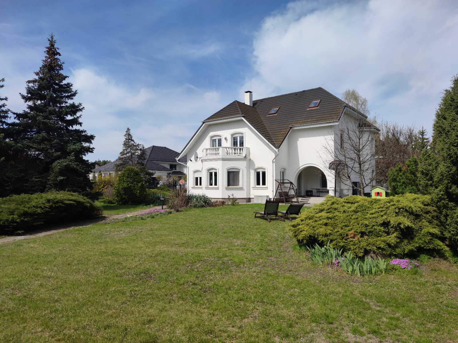 Продажа дома 350 м²