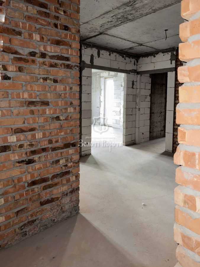 Продажа 2-комнатной квартиры 75.2 м², Краковская ул., 27