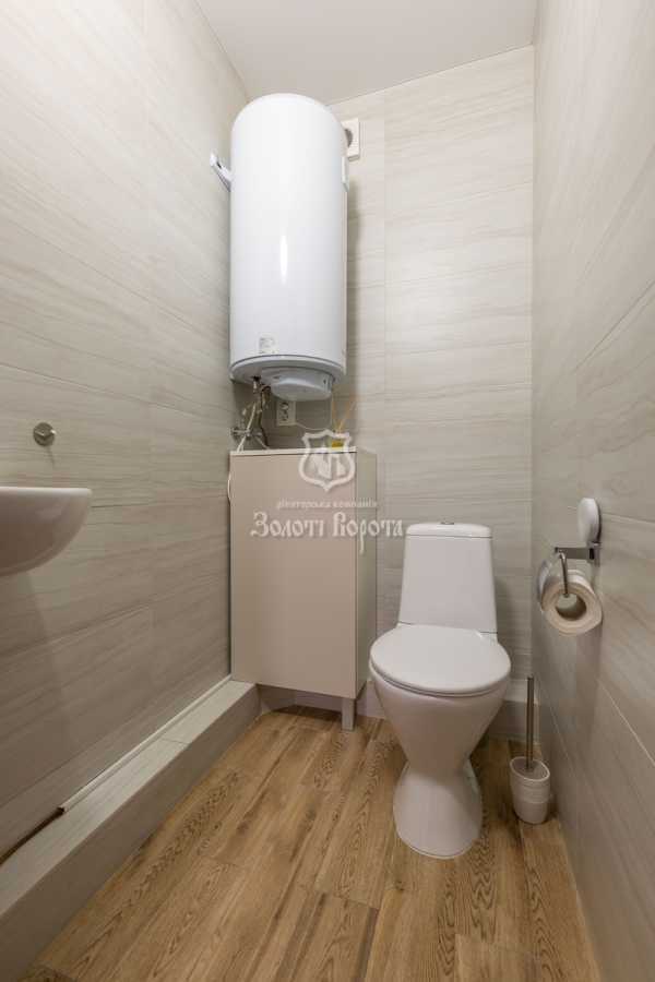 Продажа 2-комнатной квартиры 77.8 м², Балтийский пер., 5