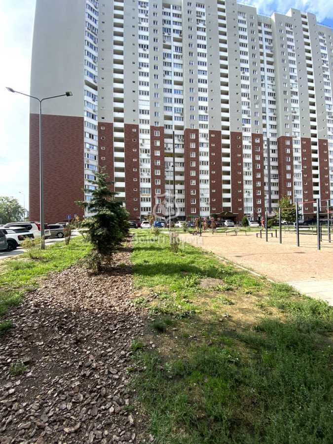 Продажа 2-комнатной квартиры 77.8 м², Балтийский пер., 5