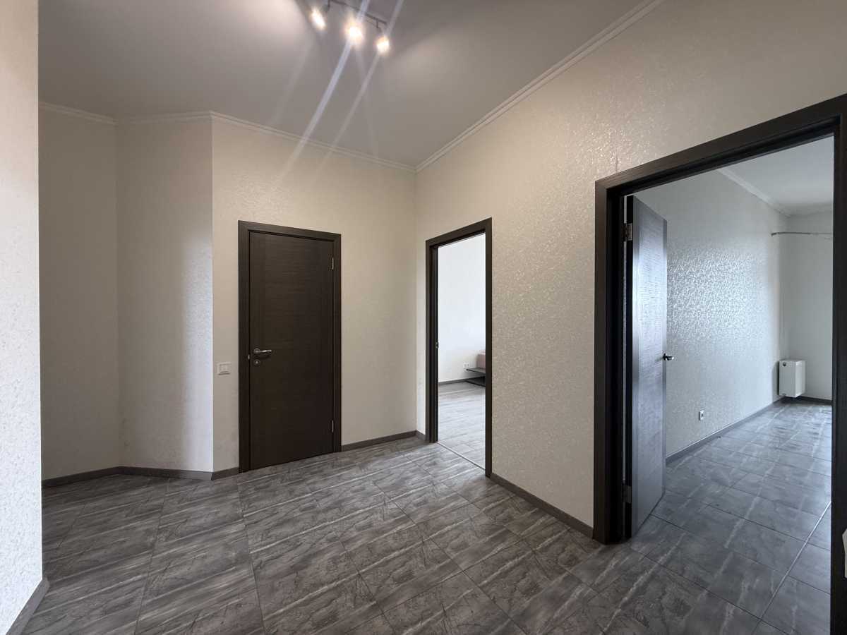 Продажа 2-комнатной квартиры 83 м², Евгения Коновальца ул., 36В