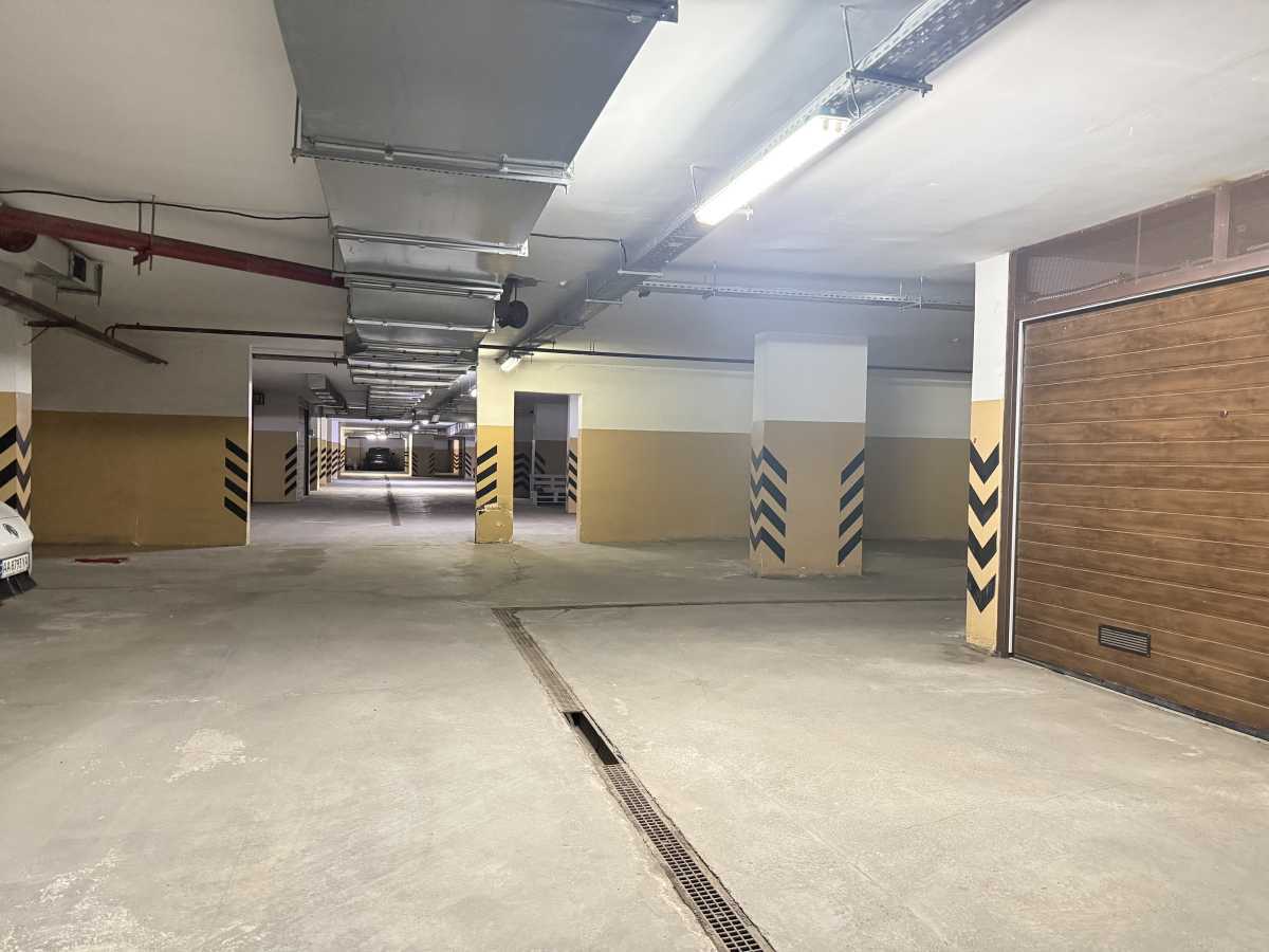 Продажа 2-комнатной квартиры 83 м², Евгения Коновальца ул., 36В