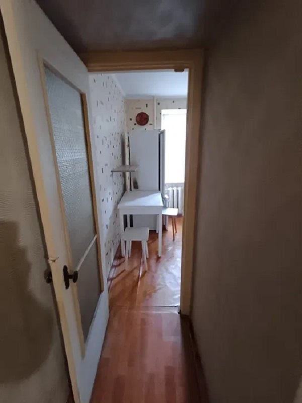 Продаж 1-кімнатної квартири 33.3 м², Лунный пров.