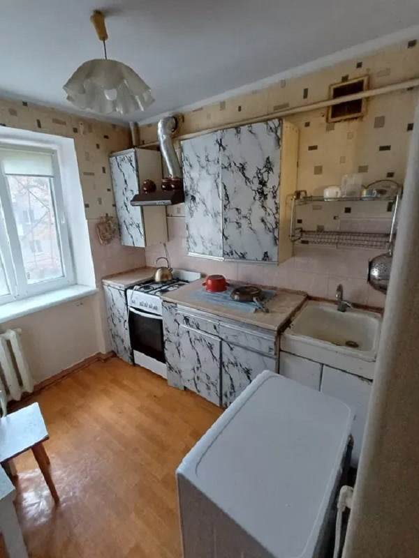 Продаж 1-кімнатної квартири 33.3 м², Лунный пров.