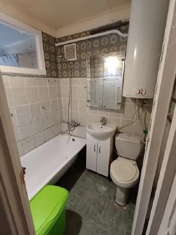 Продаж 1-кімнатної квартири 33.3 м², Лунный пров.