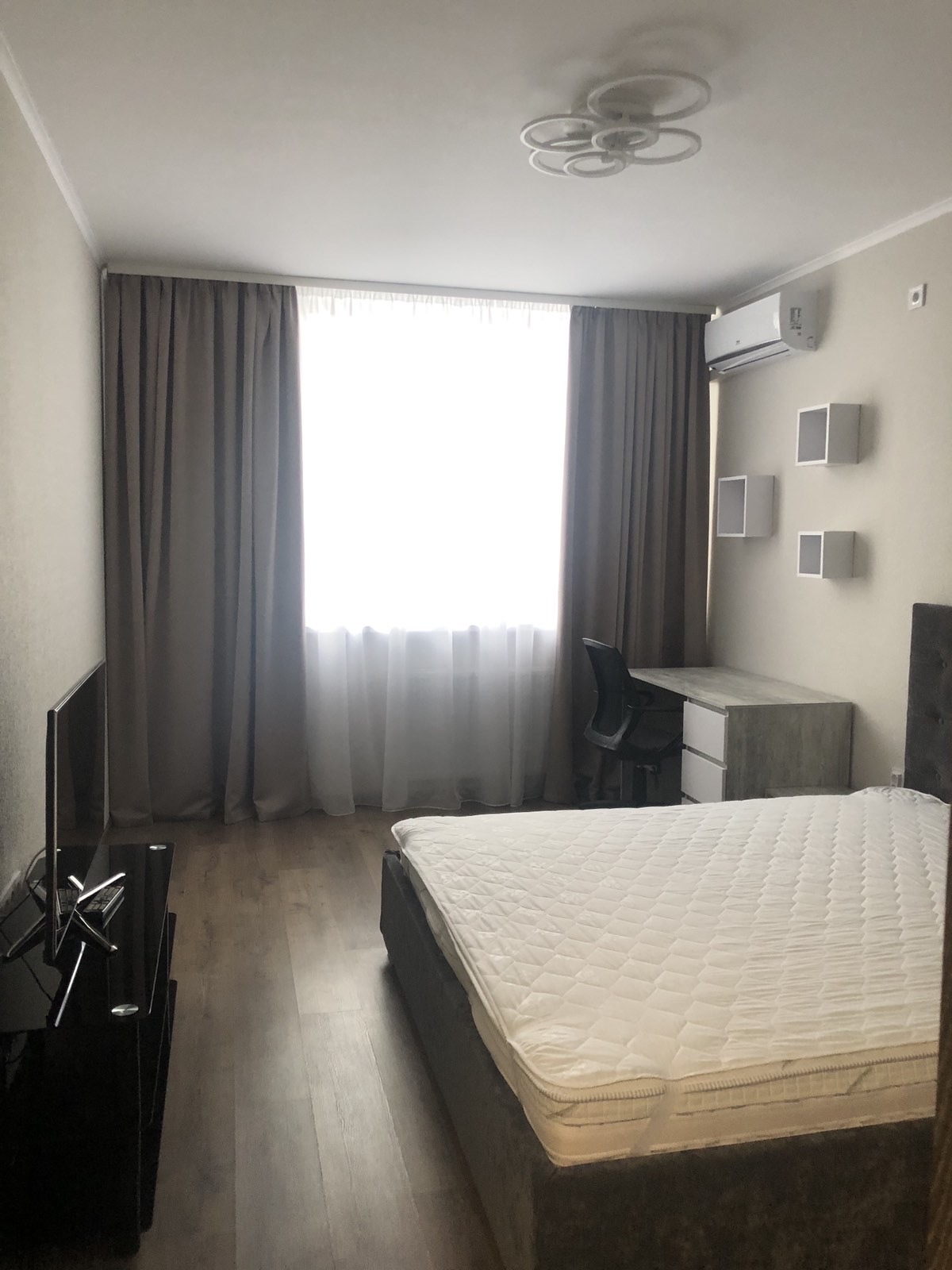 Продаж 1-кімнатної квартири 48 м², Олени Пчілки вул., вул.7,