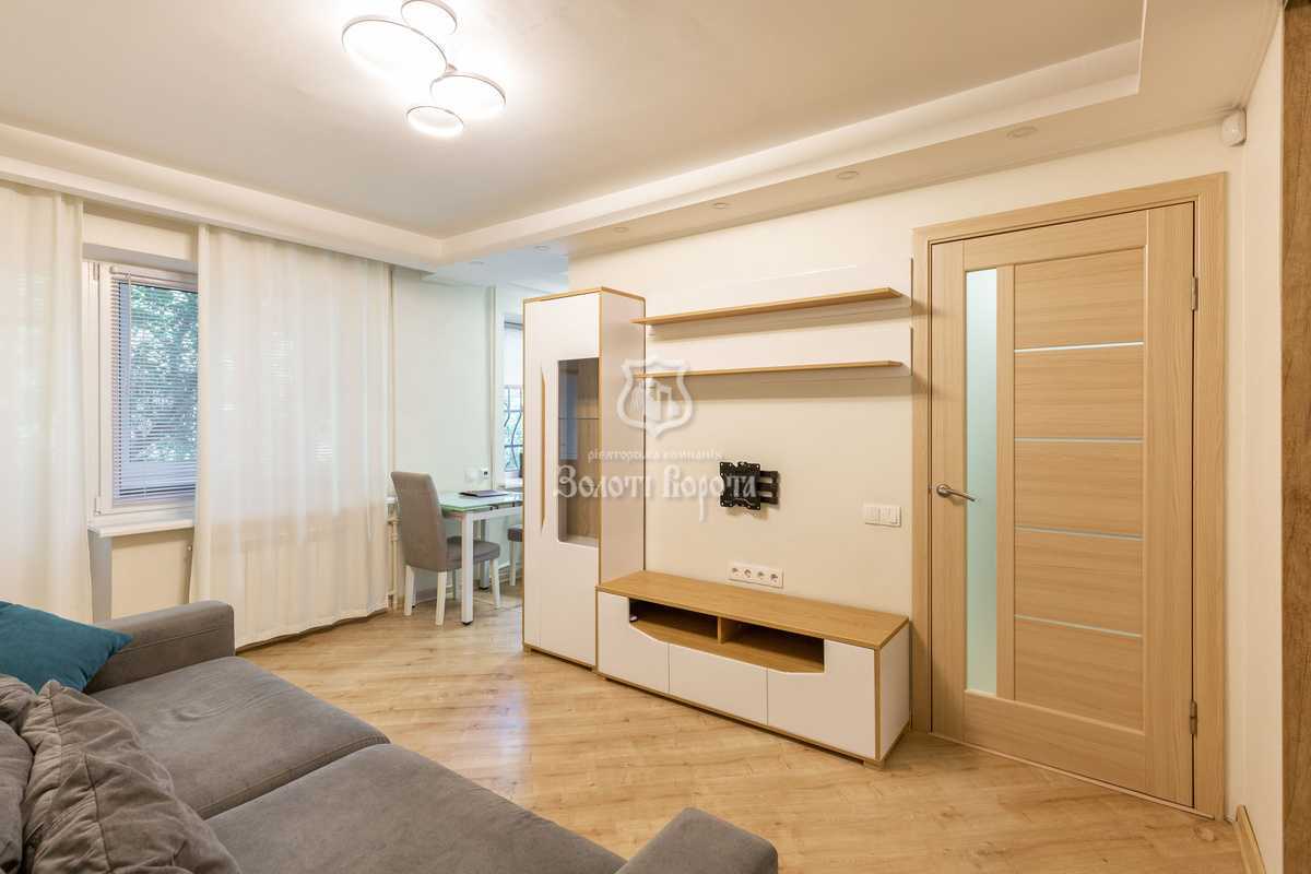 Продажа 3-комнатной квартиры 61 м², Ивана Выговского ул., 8