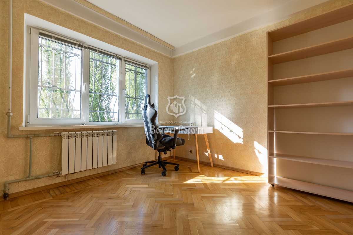 Продажа 3-комнатной квартиры 61 м², Ивана Выговского ул., 8