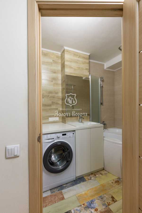 Продажа 3-комнатной квартиры 61 м², Ивана Выговского ул., 8