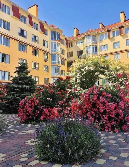 Продажа 2-комнатной квартиры 65.6 м², Тарасовская ул., 1