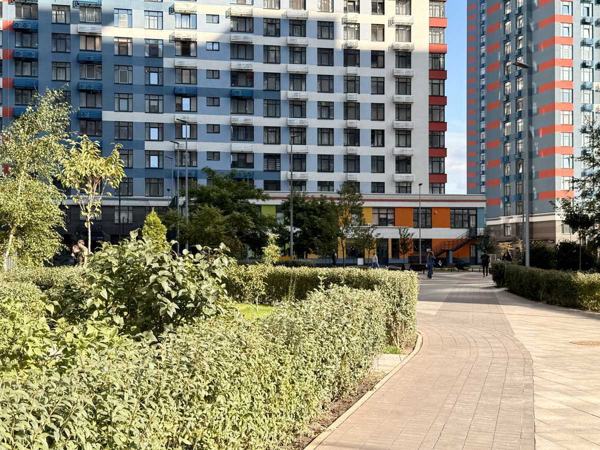 Продаж 1-кімнатної квартири 46.7 м², Євгена Сверстюка вул., 6