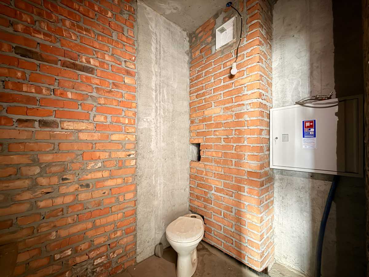 Продаж 1-кімнатної квартири 46.7 м², Євгена Сверстюка вул., 6