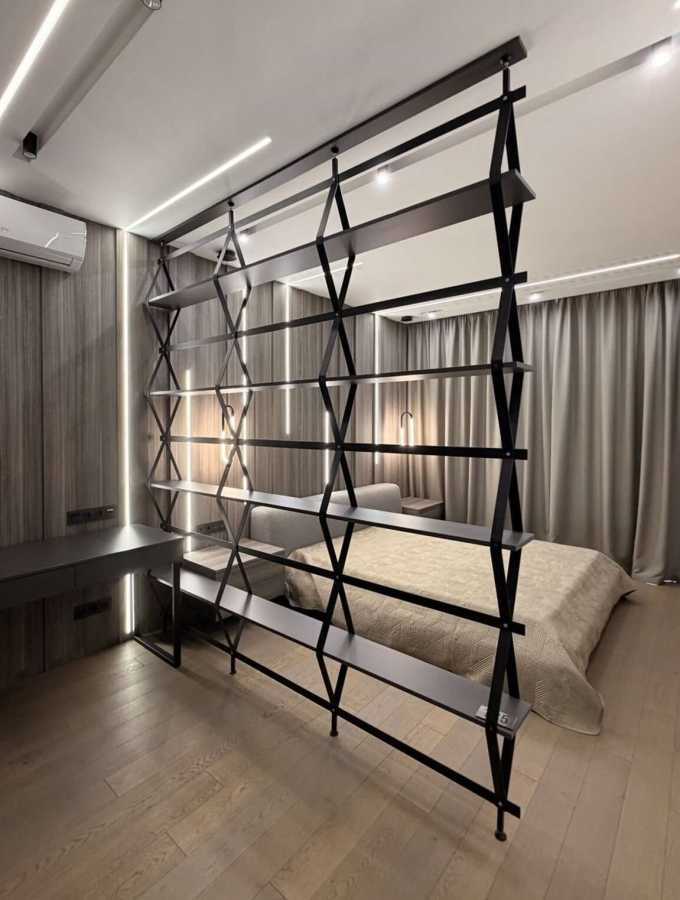 Продажа 1-комнатной квартиры 76 м², Лабораторный пер., 7