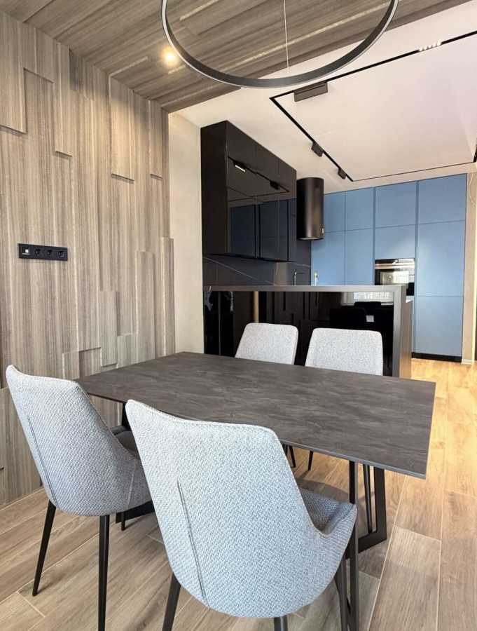 Продажа 1-комнатной квартиры 76 м², Лабораторный пер., 7