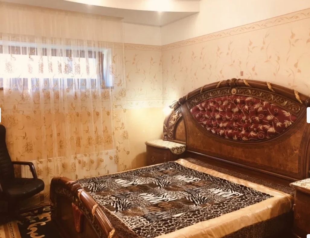 Аренда дома 200 м², Леваневского ул.