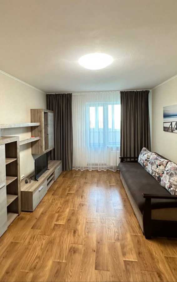 Аренда 2-комнатной квартиры 78.3 м², Ревуцкого ул., 54