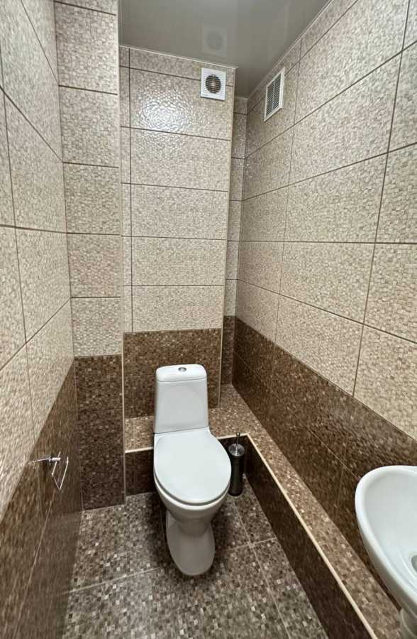 Аренда 2-комнатной квартиры 78.3 м², Ревуцкого ул., 54