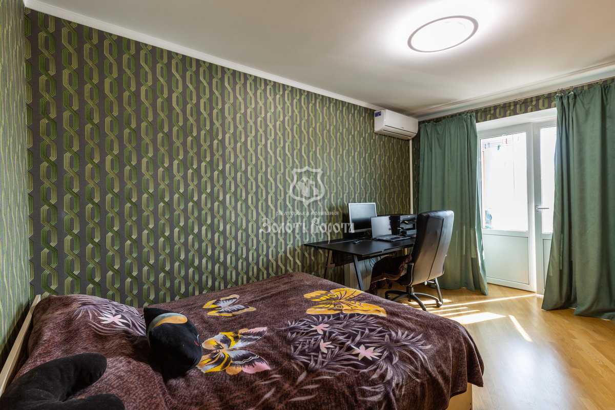Продажа 4-комнатной квартиры 81.9 м², Салютная ул., 4А