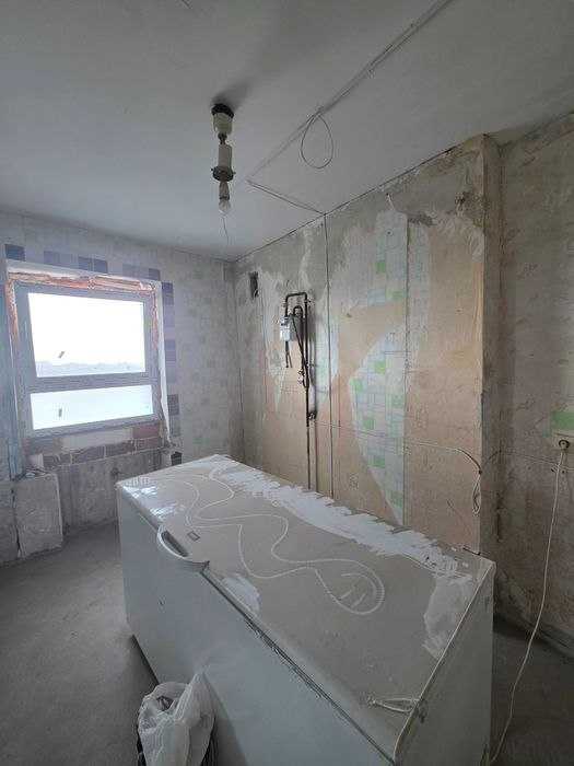 Продаж 3-кімнатної квартири 64 м², Козака Мамая вул.