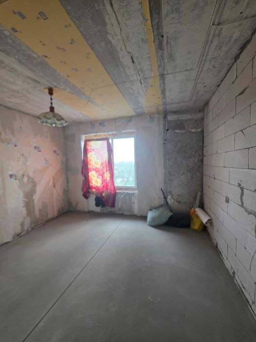 Продаж 3-кімнатної квартири 64 м², Козака Мамая вул.