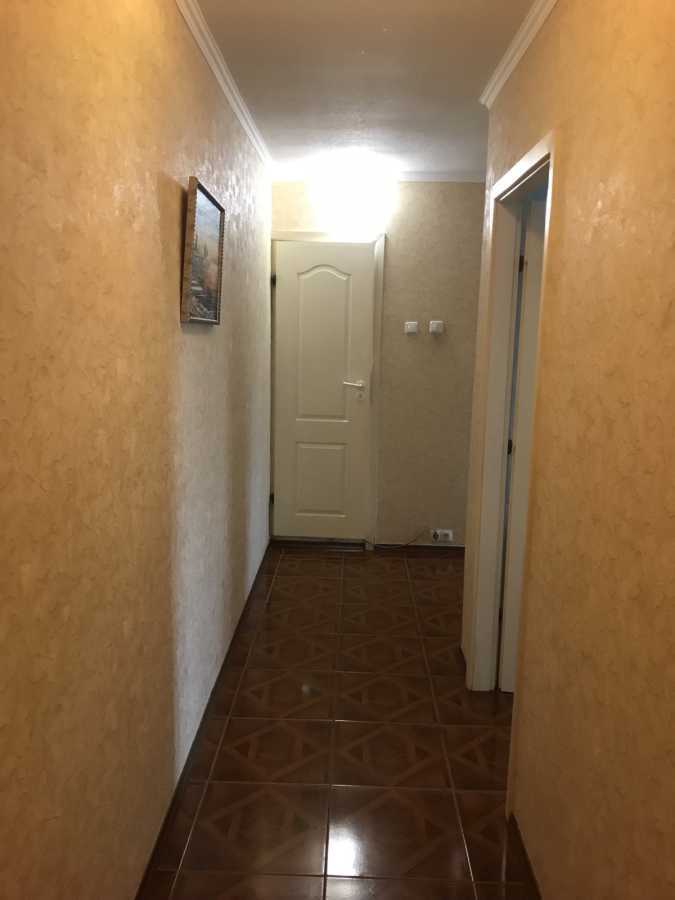 Оренда 3-кімнатної квартири 68 м², Єреванська вул., 32