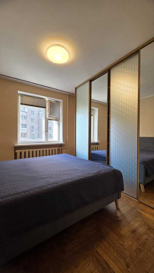 Оренда 3-кімнатної квартири 75 м², Петра Радченко вул., 12