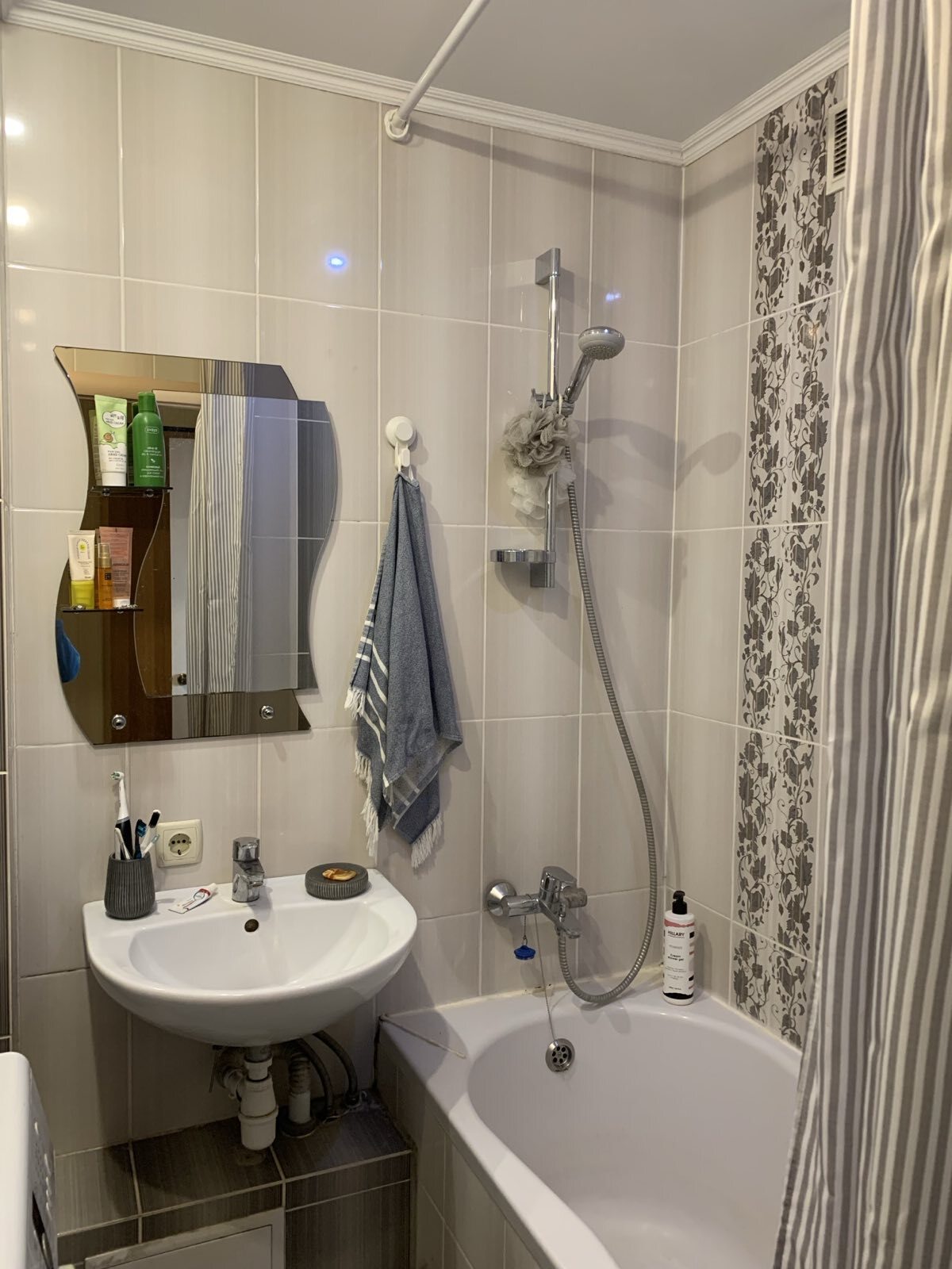 Аренда 1-комнатной квартиры 34 м², Днепровская наб.