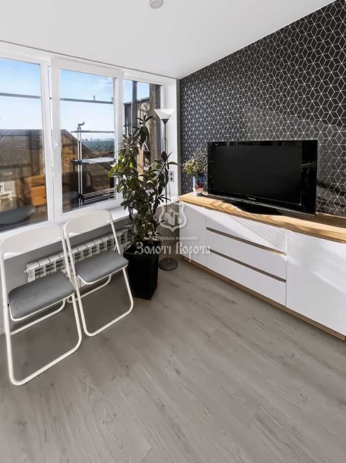 Продажа 1-комнатной квартиры 39.3 м², Радистов ул., 34Е