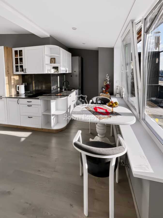Продажа 1-комнатной квартиры 39.3 м², Радистов ул., 34Е