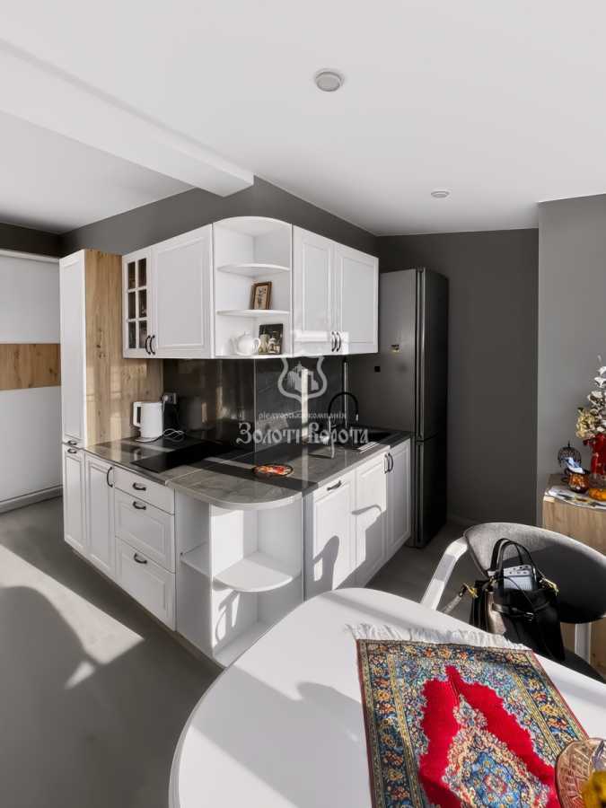 Продажа 1-комнатной квартиры 39.3 м², Радистов ул., 34Е
