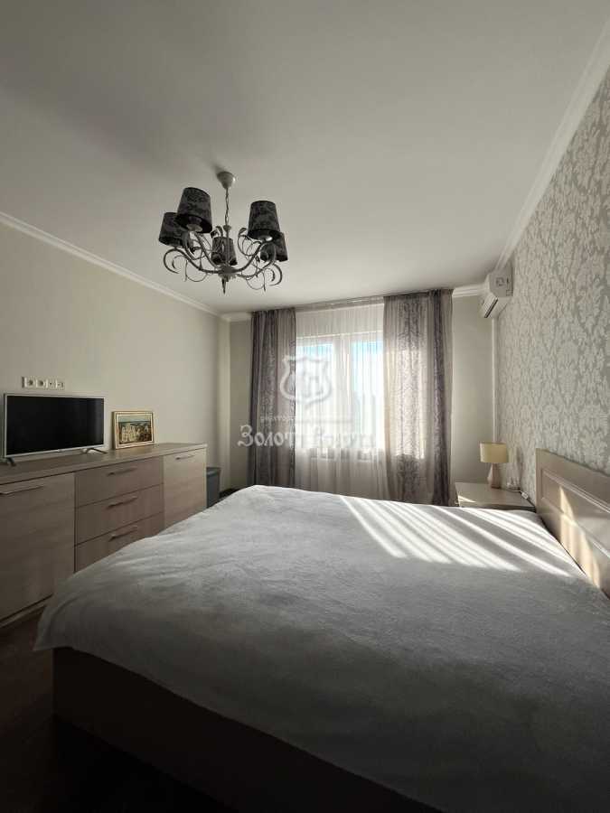 Продажа 2-комнатной квартиры 72.9 м², Михаила Донца ул., Ломоносова, 34А