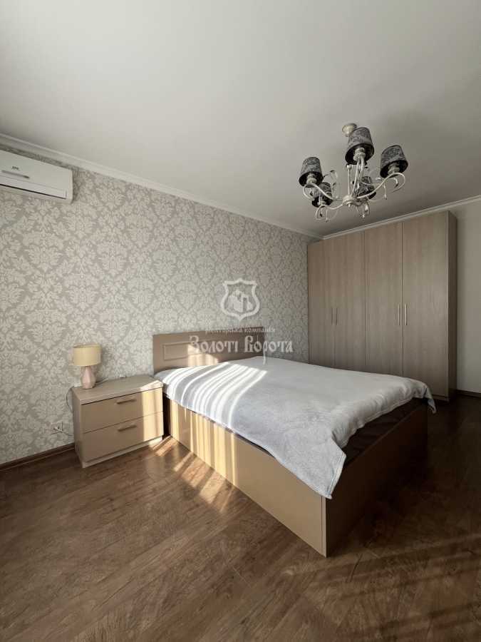 Продажа 2-комнатной квартиры 72.9 м², Михаила Донца ул., Ломоносова, 34А