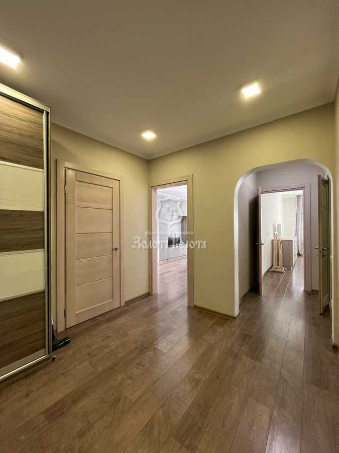Продажа 2-комнатной квартиры 72.9 м², Михаила Донца ул., Ломоносова, 34А