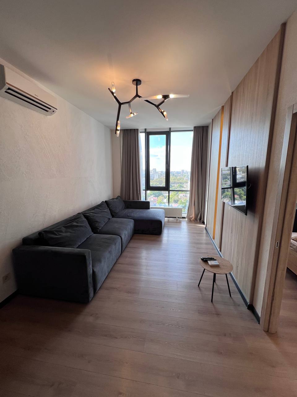 Аренда 1-комнатной квартиры 60 м², Малая Арнаутская ул., 23