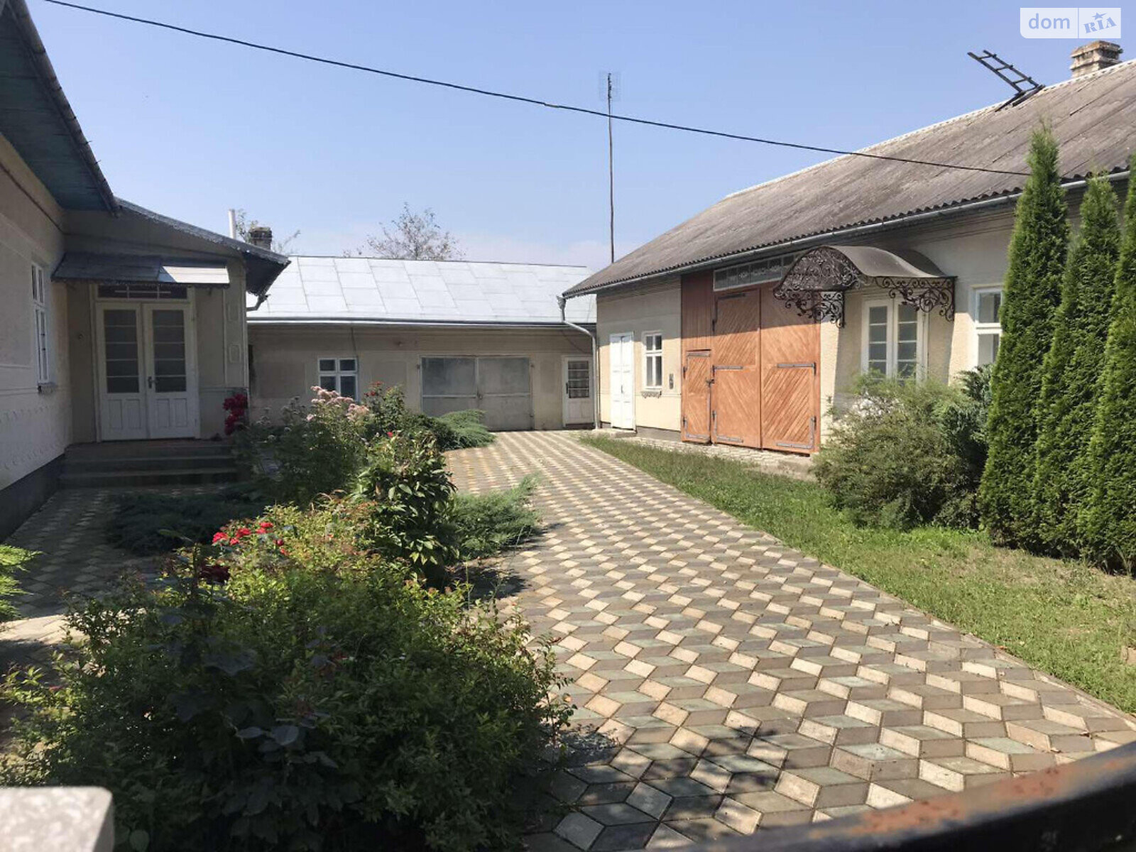 Продаж будинку 144 м²