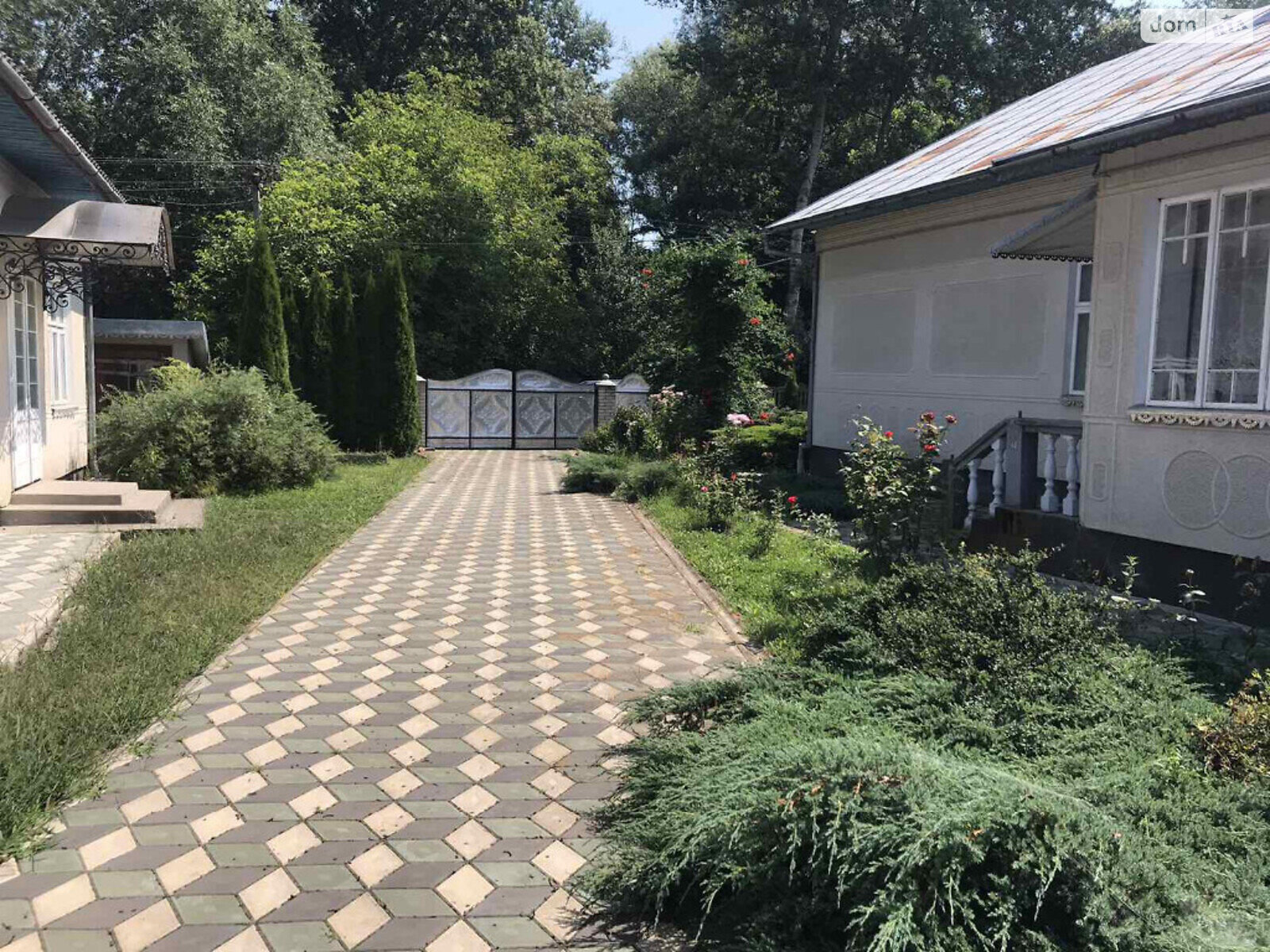 Продаж будинку 144 м²