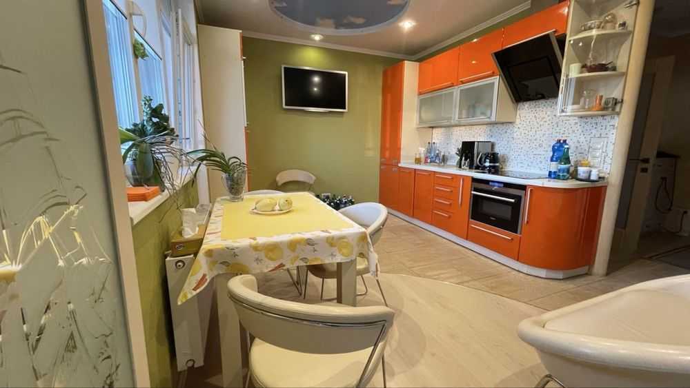 Продажа 1-комнатной квартиры 50 м², Академика Вильямса ул., 3/7