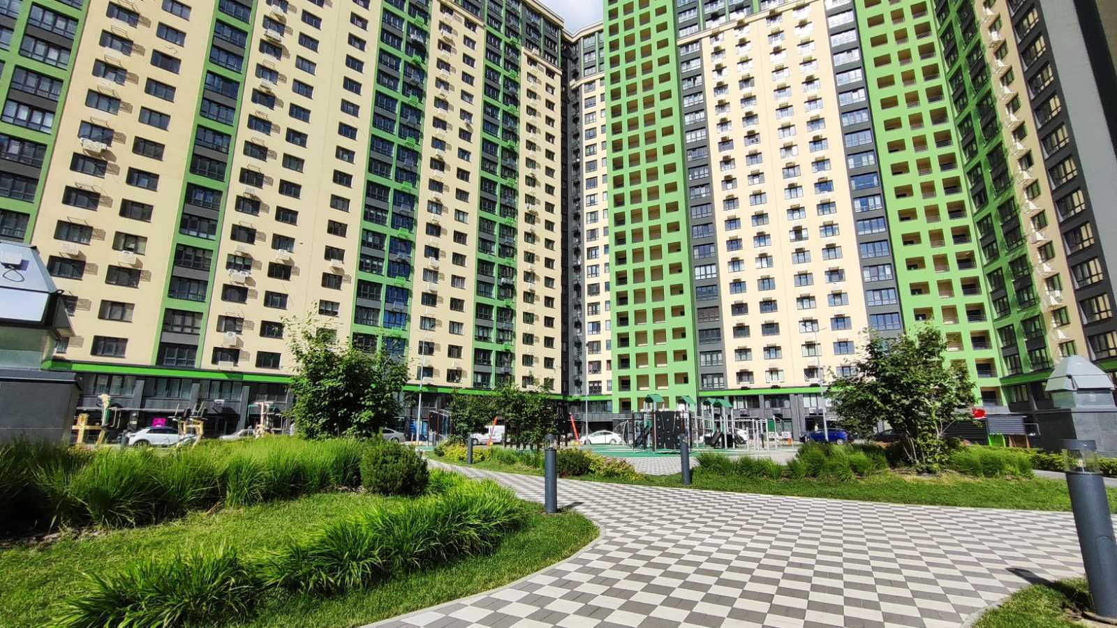 Продажа 1-комнатной квартиры 47 м², Михаила Максимовича ул., 32в