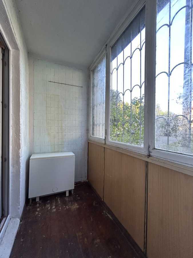 Продаж 3-кімнатної квартири 74.5 м², Ломоносова вул., 8