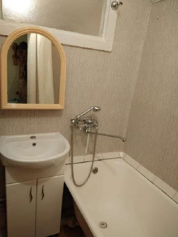 Аренда 2-комнатной квартиры 45 м², Амвросия Бучмы ул., 3