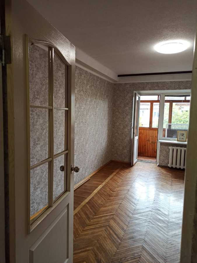 Продаж 1-кімнатної квартири 31.6 м², Топольова вул., 6