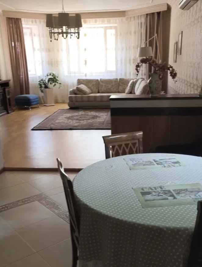Аренда дома 250 м², Куприна ул.