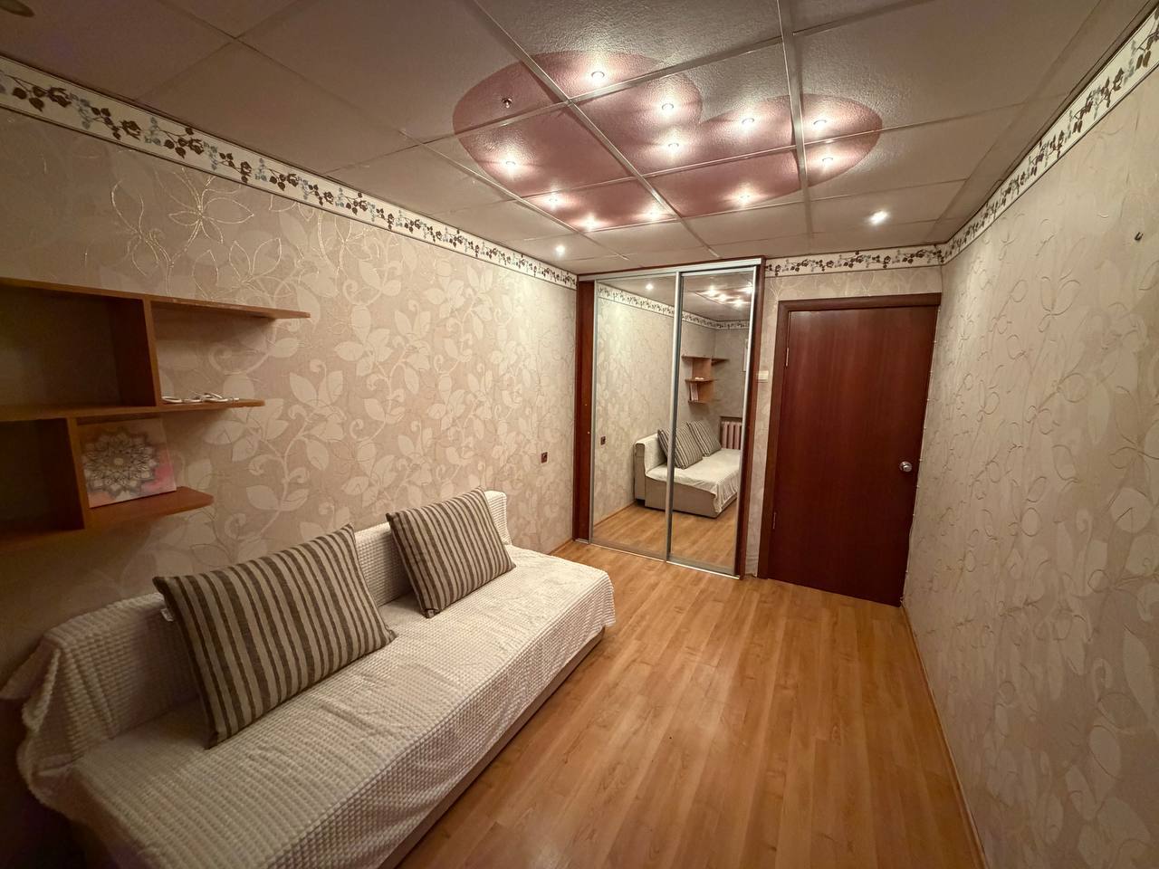 Аренда 3-комнатной квартиры 65 м², Героев просп.