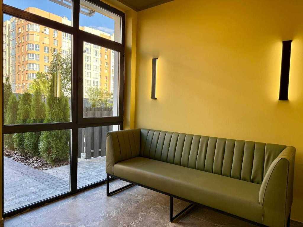 Продаж 1-кімнатної квартири 36.5 м², Європейська, 25