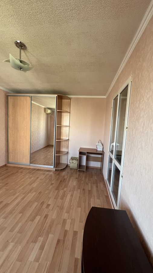 Продаж 1-кімнатної квартири 33 м², Героїв Сталінграда просп., 38