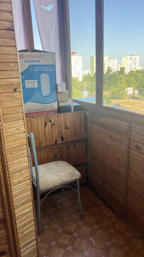 Продаж 1-кімнатної квартири 33 м², Героїв Сталінграда просп., 38