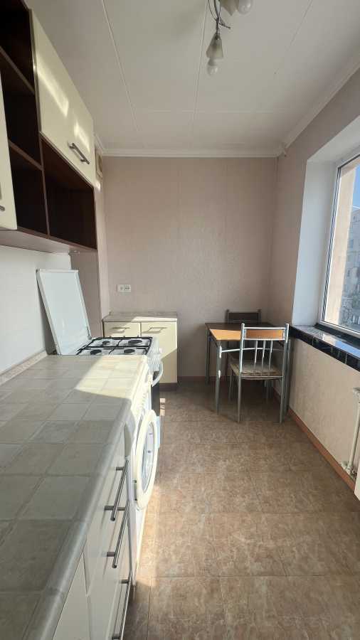 Продаж 1-кімнатної квартири 33 м², Героїв Сталінграда просп., 38